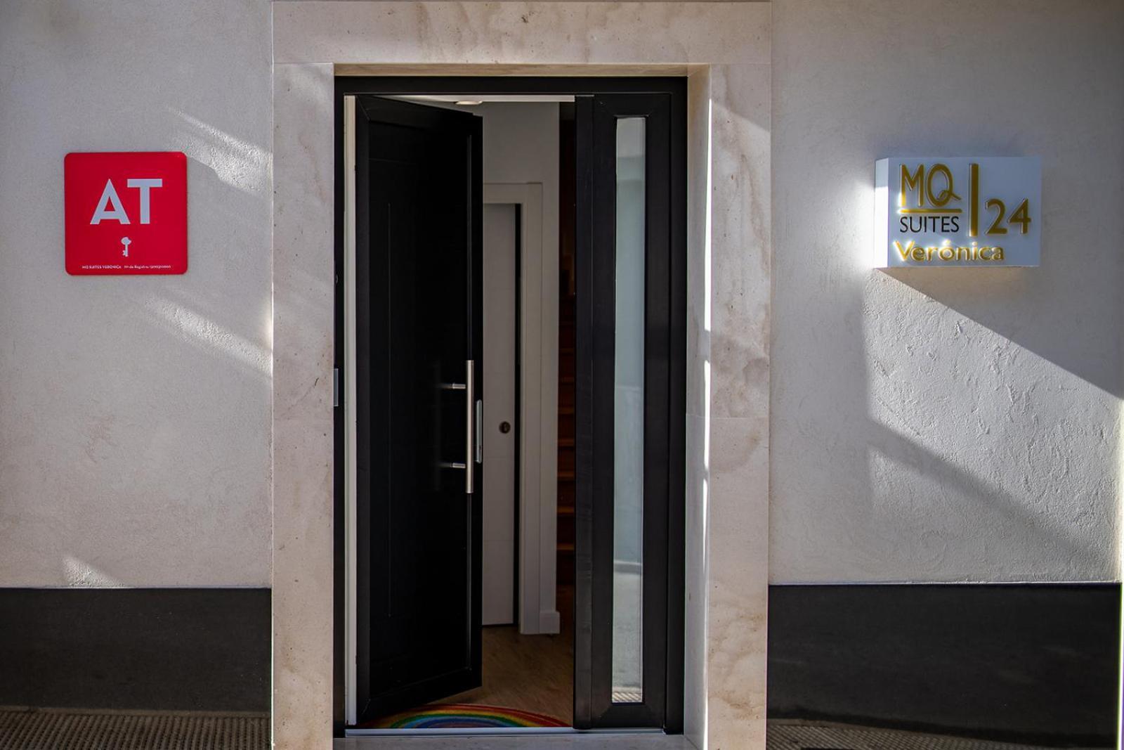 Mq Suites Veronica Valdepenas Luaran gambar