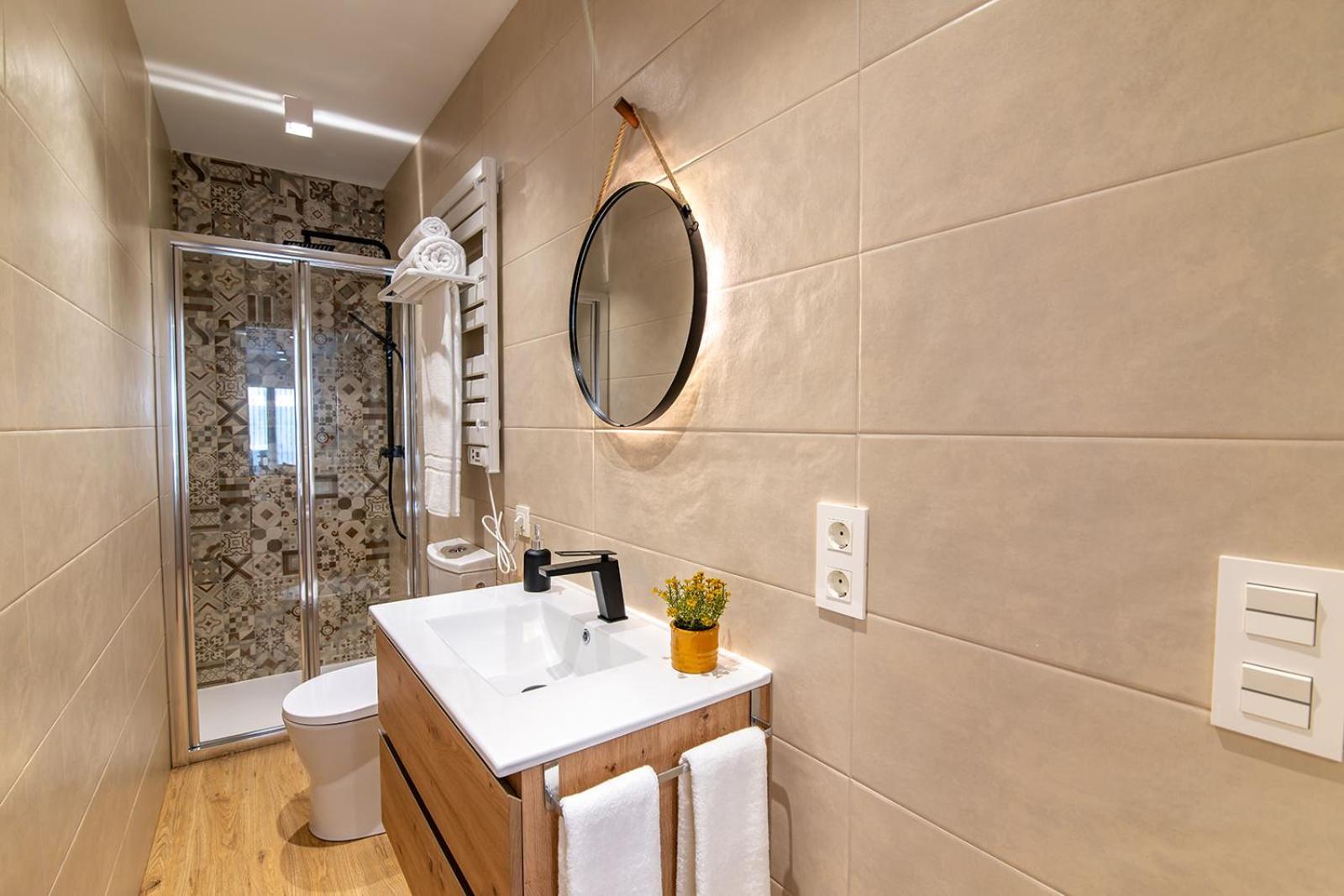 Mq Suites Veronica Valdepenas Luaran gambar